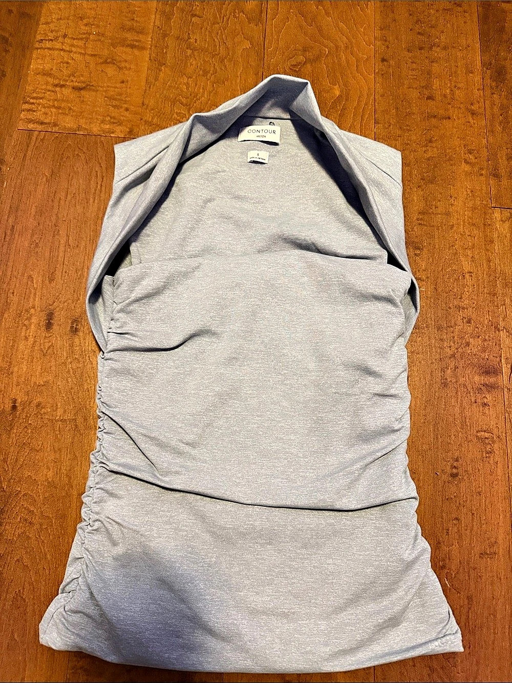 Aritzia top